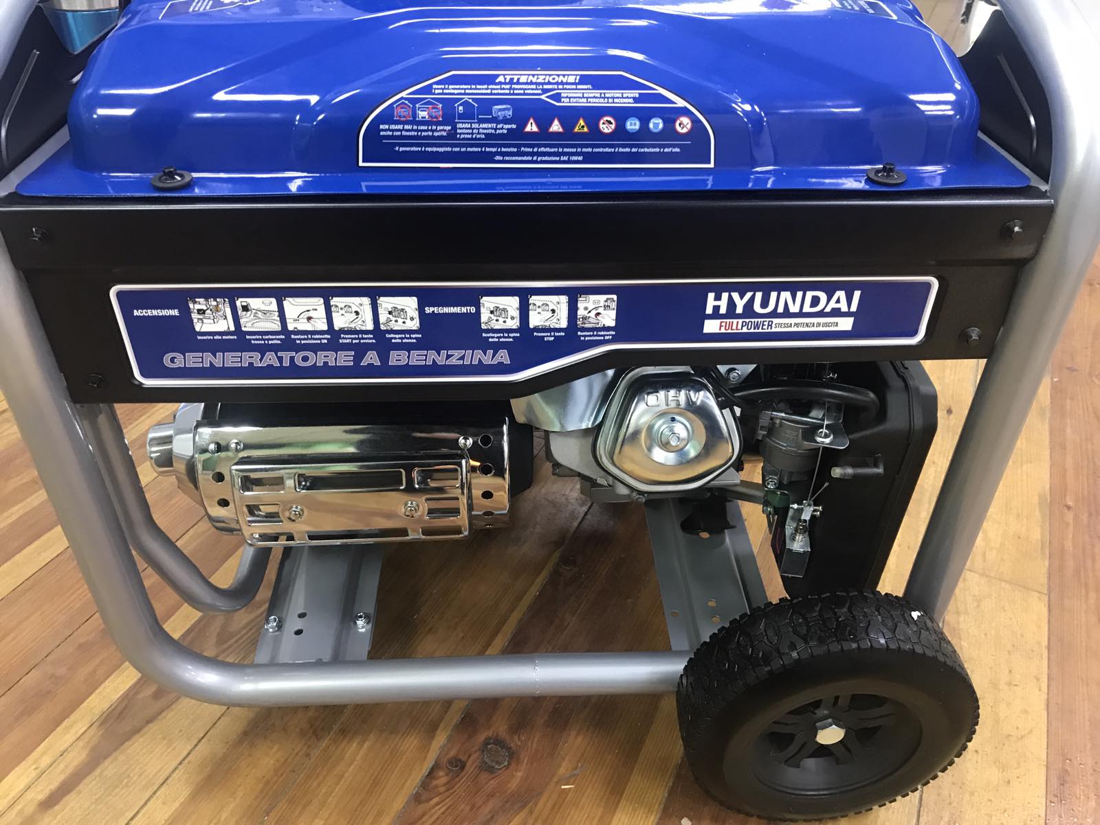 Где купить Бензиновый генератор электроэнергии hyundai 5,5 квт со ...